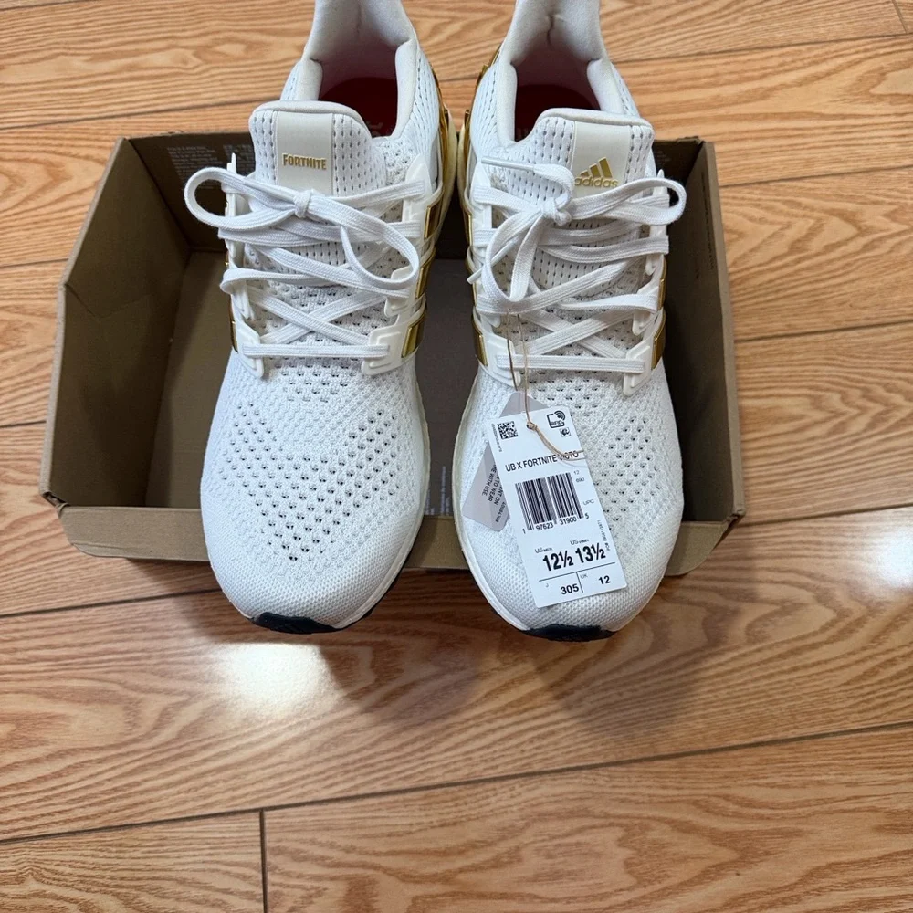Adidas White and Metallic Gold Running Shoes - Picture 5 of 8